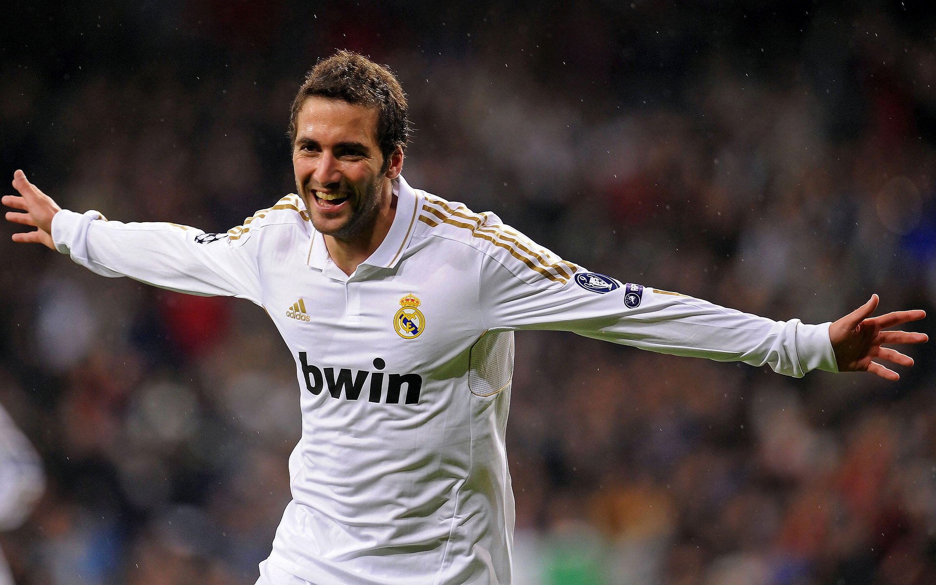 开云官网APP下载-“亚戈·卡尔曼的战术智慧与强悍防守,助阿根廷美洲狮队实现飞跃”